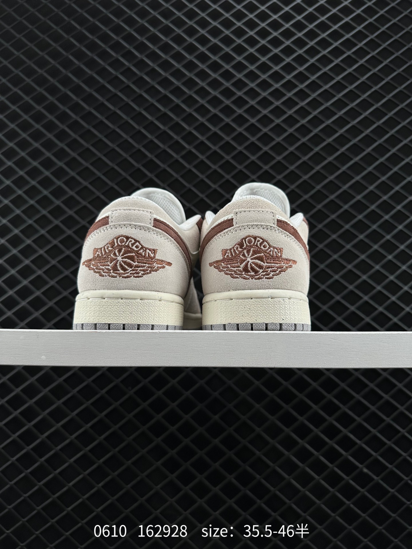 Air Jordan 1 Low AJ1